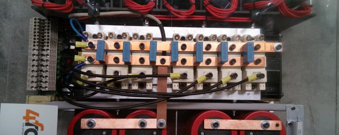 Análisis de seguridad eléctrica en convertidores de potencia - SiG
